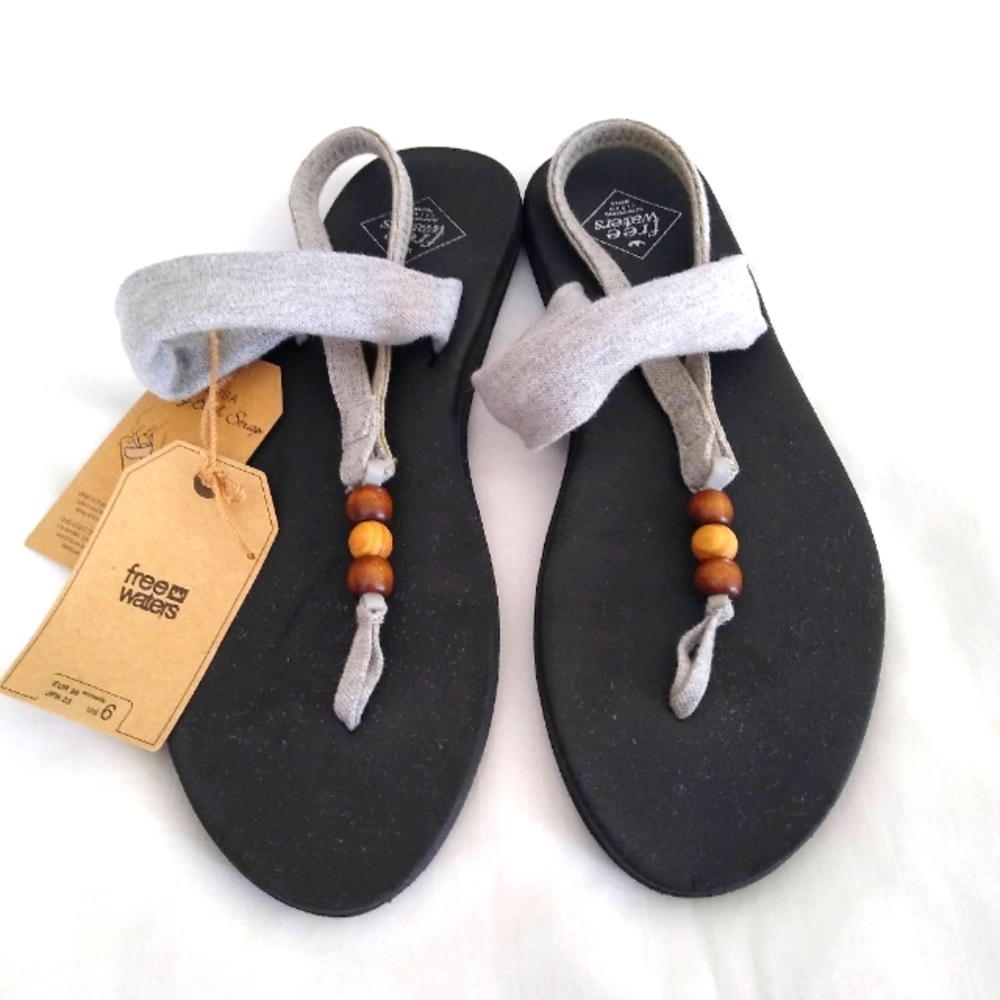 Freewaters Tessa  Sandals Women's Size 6